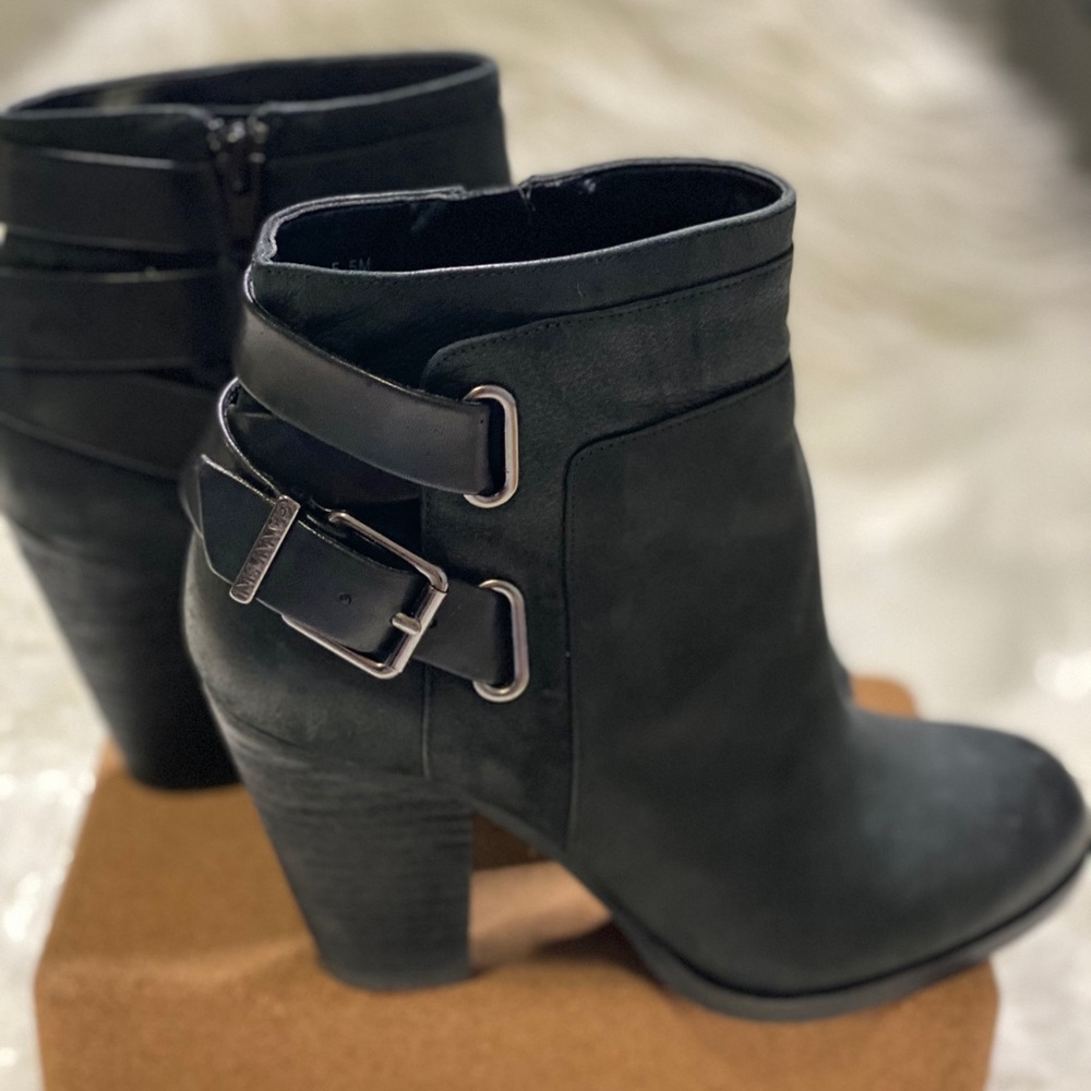 Gianni Bini Booties